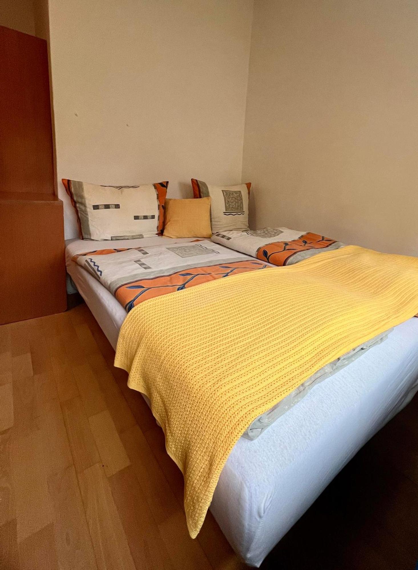 Wohnung Mosesbrunnen Barnbäch Esterno foto